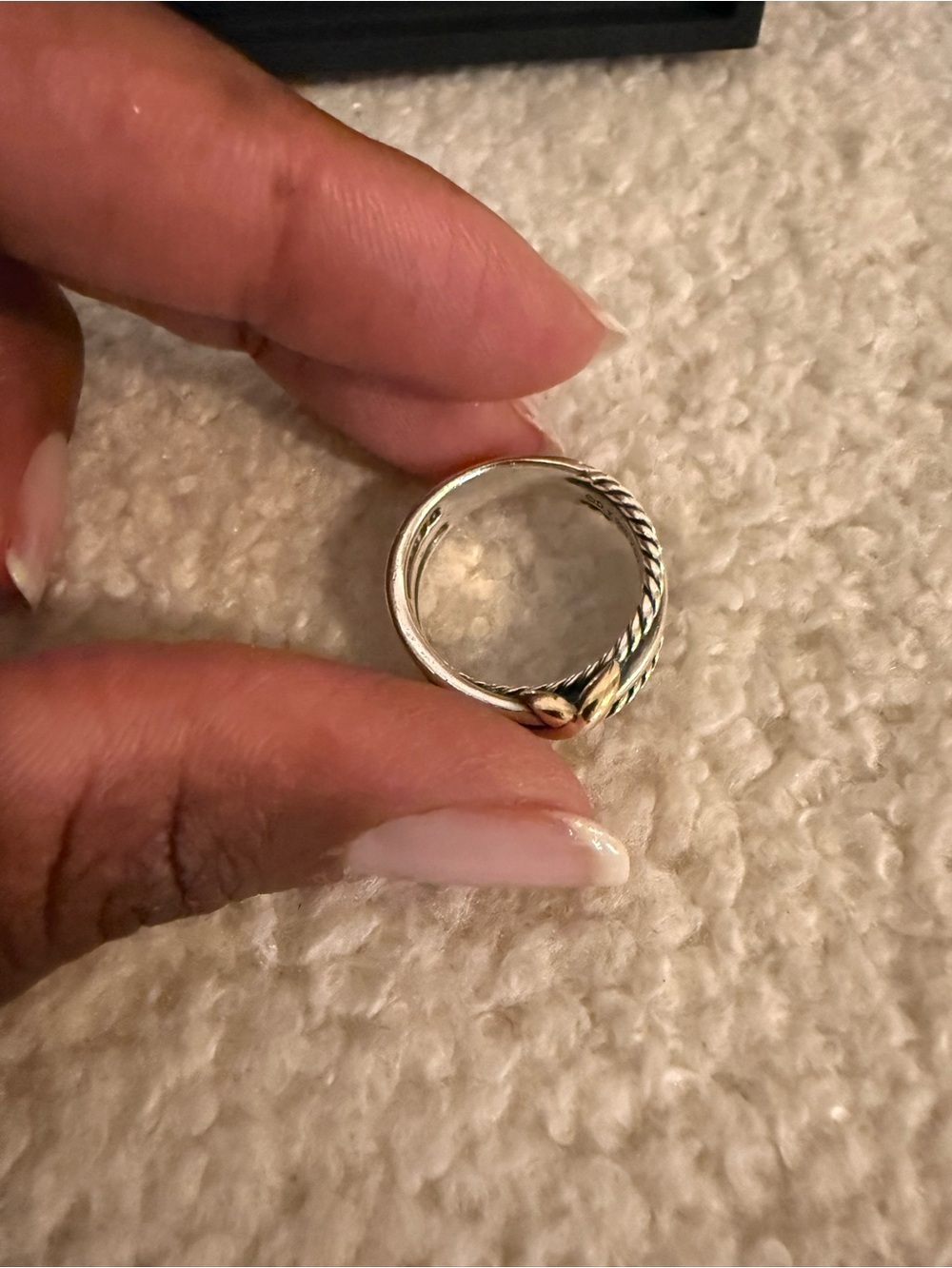 David Yurman X Crossover Band Ring - Picture 4 of 11